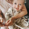 Haakaa PearFect manicure set baby wordt geknipt