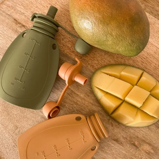 Smoothy Pouch Siliconen met mango achtergrond